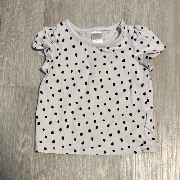H&M White and Black Polka Dot Kids Tee - Picture 1 of 1